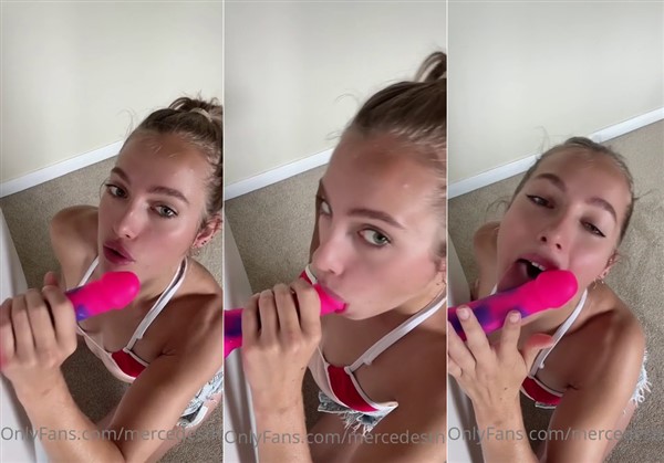 [Image: MercedesTheDancer-Sucking-Dildo-Video-Leaked.jpg]