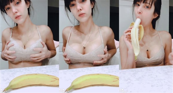 [Image: CinCinBear-Nude-Banana-Blowjob-Video-Leaked.jpg]